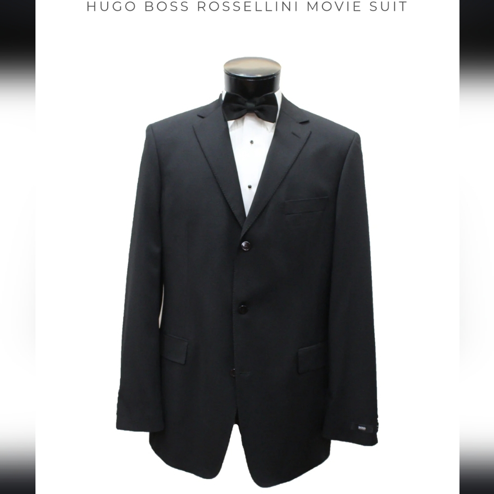 Hugo boss classic 100% Virgin wool black 3 button blazer w notched collar